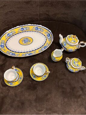 Mini decorative tea set